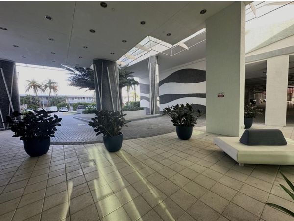 7930 East Drive, Unit 1506, North Bay Village, FL 33141
