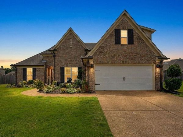 3696 BRADDOCK CV, Southaven, MS 38672