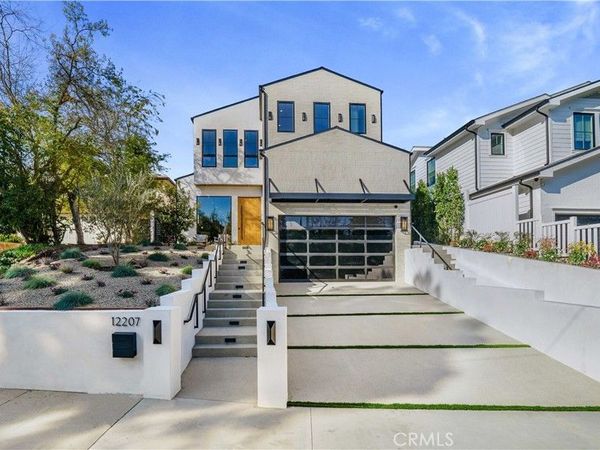 12207 Valleyheart Drive, Studio City, CA 91604