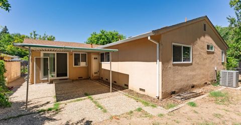 72 Lochmoor Cir, Sacramento, CA 95823 Photo