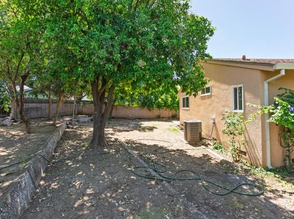 72 Lochmoor Cir, Sacramento, CA 95823 Photo