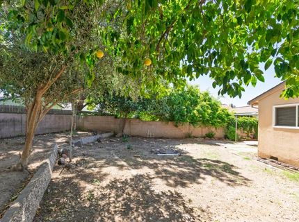 72 Lochmoor Cir, Sacramento, CA 95823 Photo