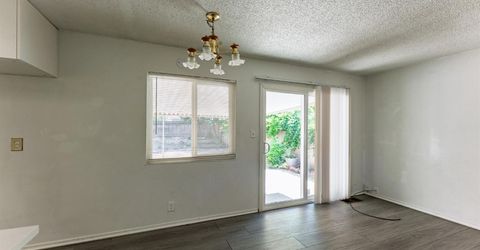 72 Lochmoor Cir, Sacramento, CA 95823 Photo