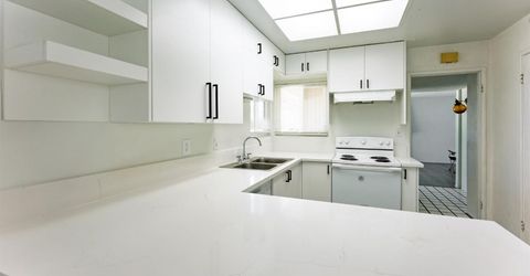 72 Lochmoor Cir, Sacramento, CA 95823 Photo