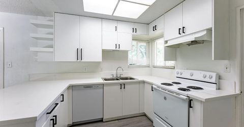 72 Lochmoor Cir, Sacramento, CA 95823 Photo