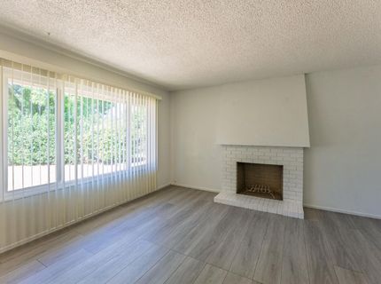 72 Lochmoor Cir, Sacramento, CA 95823 Photo