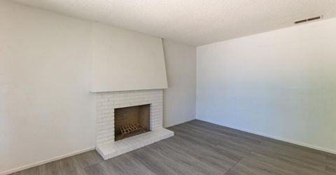 72 Lochmoor Cir, Sacramento, CA 95823 Photo