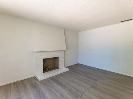 72 Lochmoor Cir, Sacramento, CA 95823 Photo
