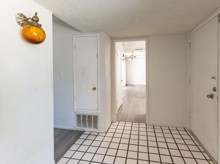72 Lochmoor Cir, Sacramento, CA 95823 Photo