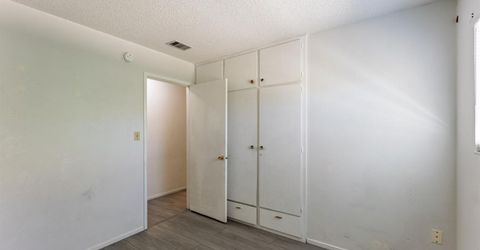72 Lochmoor Cir, Sacramento, CA 95823 Photo