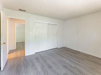 72 Lochmoor Cir, Sacramento, CA 95823 Photo