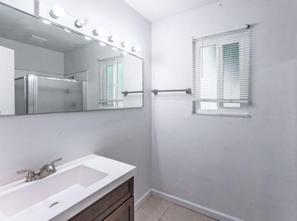 72 Lochmoor Cir, Sacramento, CA 95823 Photo