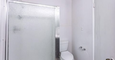 72 Lochmoor Cir, Sacramento, CA 95823 Photo