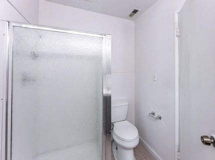 72 Lochmoor Cir, Sacramento, CA 95823 Photo