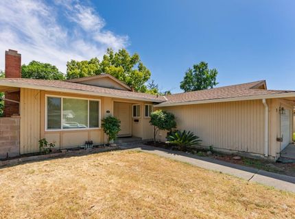 72 Lochmoor Cir, Sacramento, CA 95823 Photo
