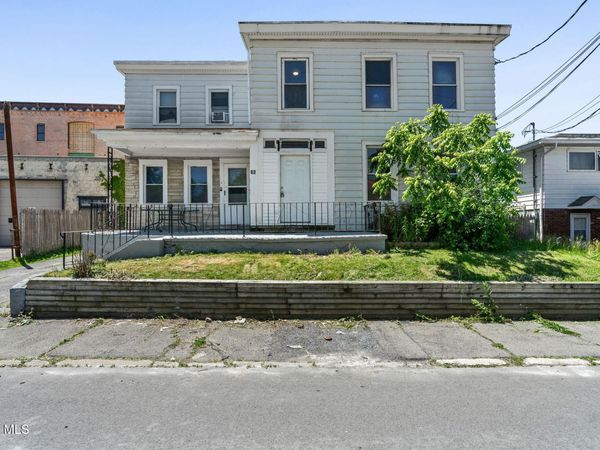 62 Center Street, Amsterdam, NY 12010