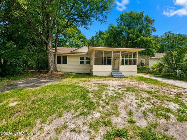 957 ODESSA Drive E, Jacksonville, FL 32254