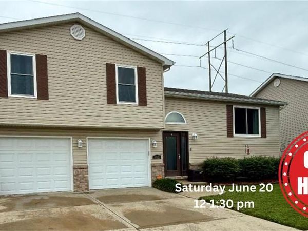 2229 Hunters Point Drive, Granite City, IL 62040