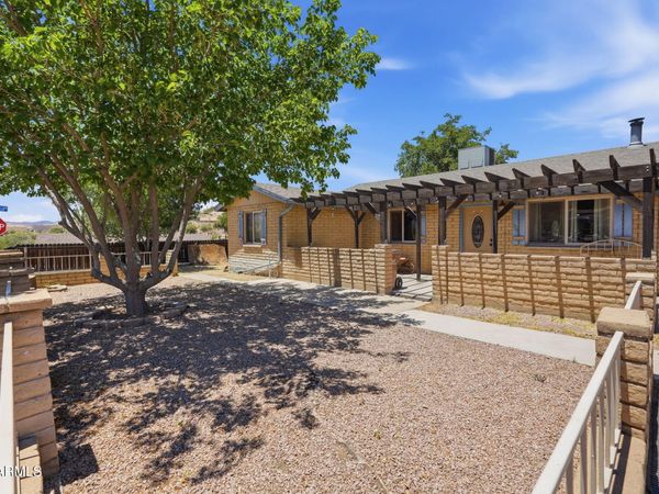 647 W MINGUS TURN Circle, Globe, AZ 85501