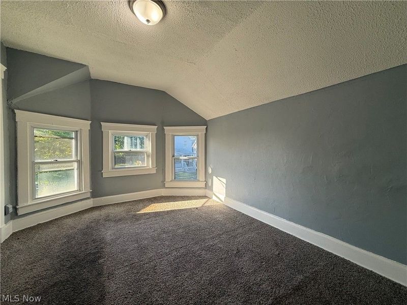 7610 Jeffries Avenue, Cleveland, OH 44105 Photo 13