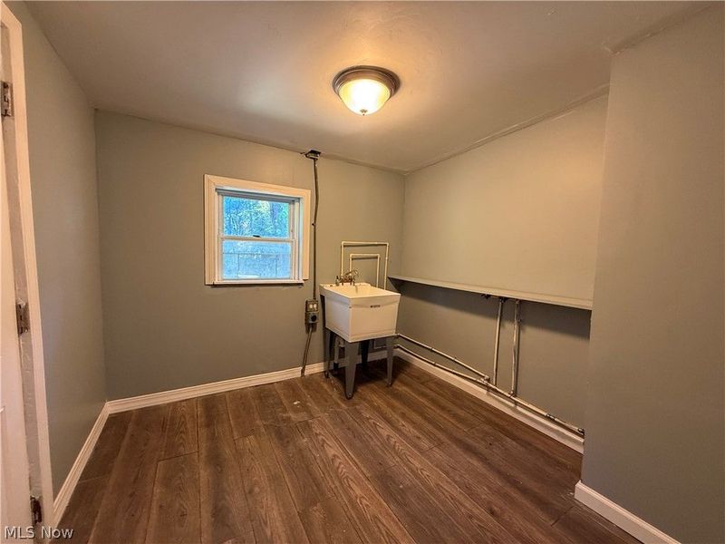7610 Jeffries Avenue, Cleveland, OH 44105 Photo 15