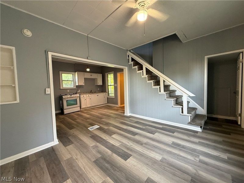 7610 Jeffries Avenue, Cleveland, OH 44105 Photo 6