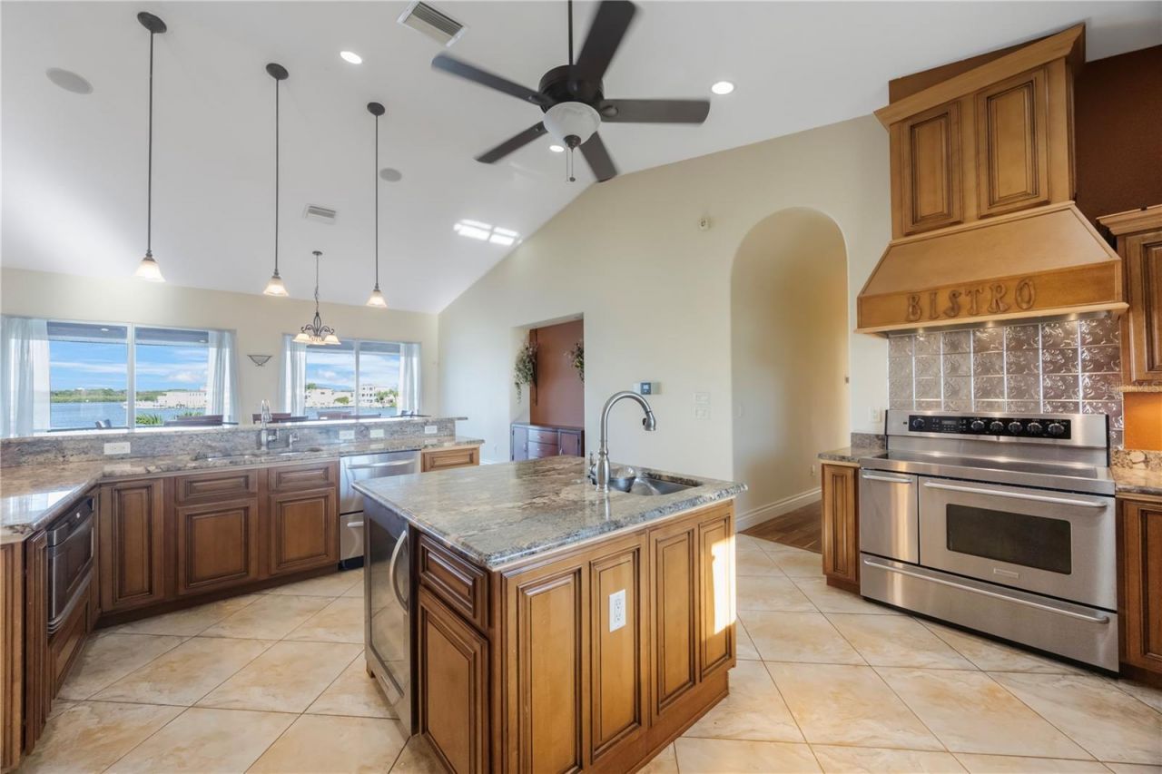 736 Pruitt Drive , Madeira Beach, FL 33708 Photo