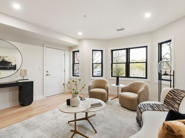 72 Hyde Park Ave, Unit 1, Boston, MA 02130