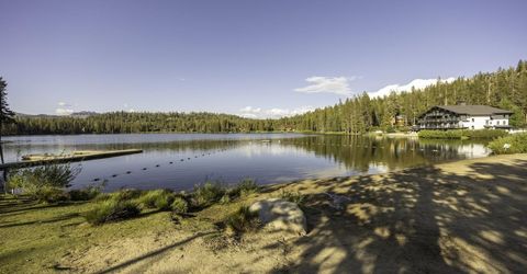 1132 Island Way, Soda Springs, CA 95728 Photo
