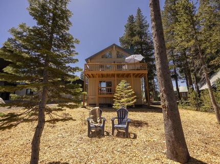 1132 Island Way, Soda Springs, CA 95728 Photo