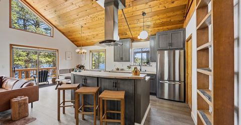 1132 Island Way, Soda Springs, CA 95728 Photo