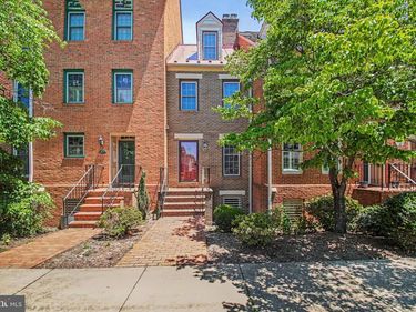 807 COLLEGE AVENUE , FREDERICKSBURG, VA 22401