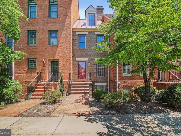 807 COLLEGE AVENUE, FREDERICKSBURG, VA 22401
