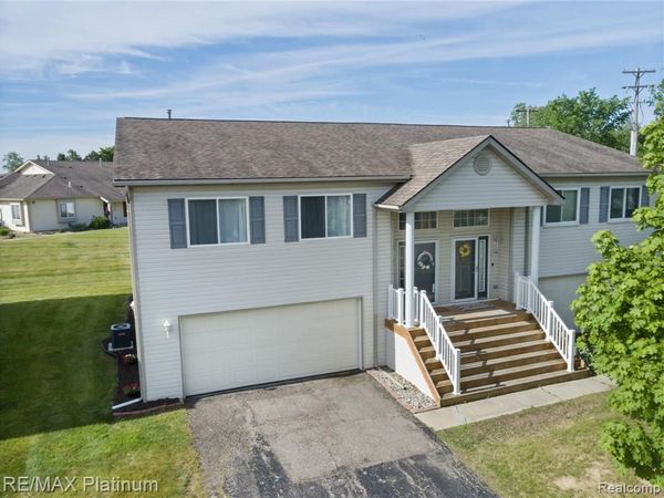 1108 Lake Park Drive, Mundy Twp, MI 48439