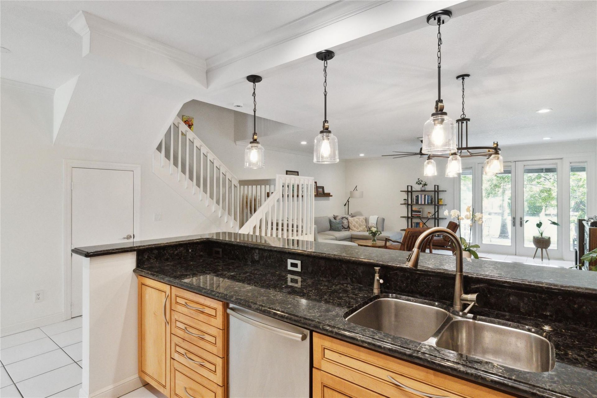 603 SW 7th Avenue, Unit 11, Fort Lauderdale, FL 33315 Photo