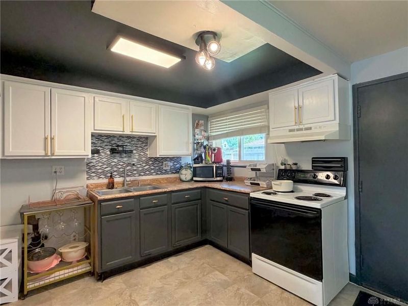 2449 Rulla Court, West Carrollton, OH 45439 Photo 8