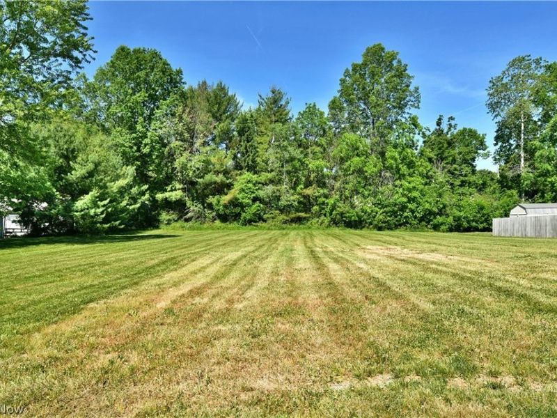 Myrtle Avenue NW, Warren, OH 44483 Photo 15