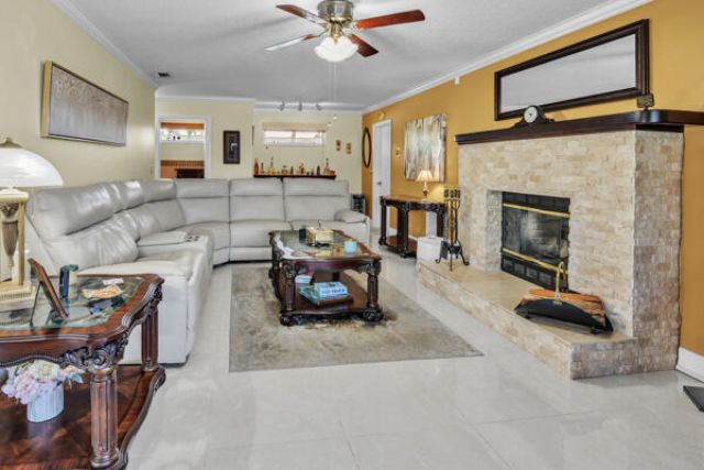 6431 Olde Moat Way, Davie, FL 33331 Photo