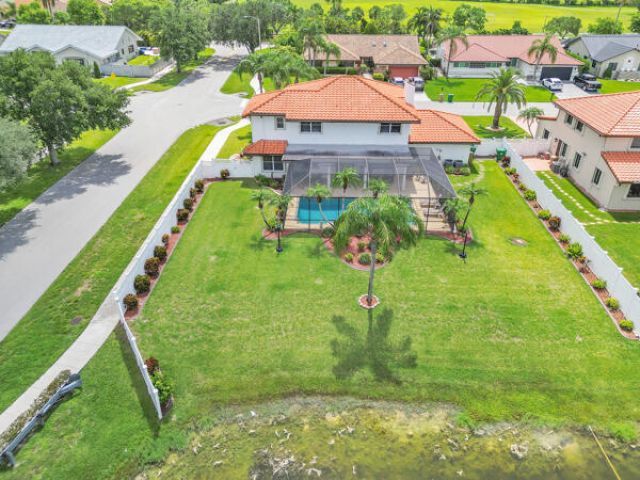 6431 Olde Moat Way, Davie, FL 33331 Photo