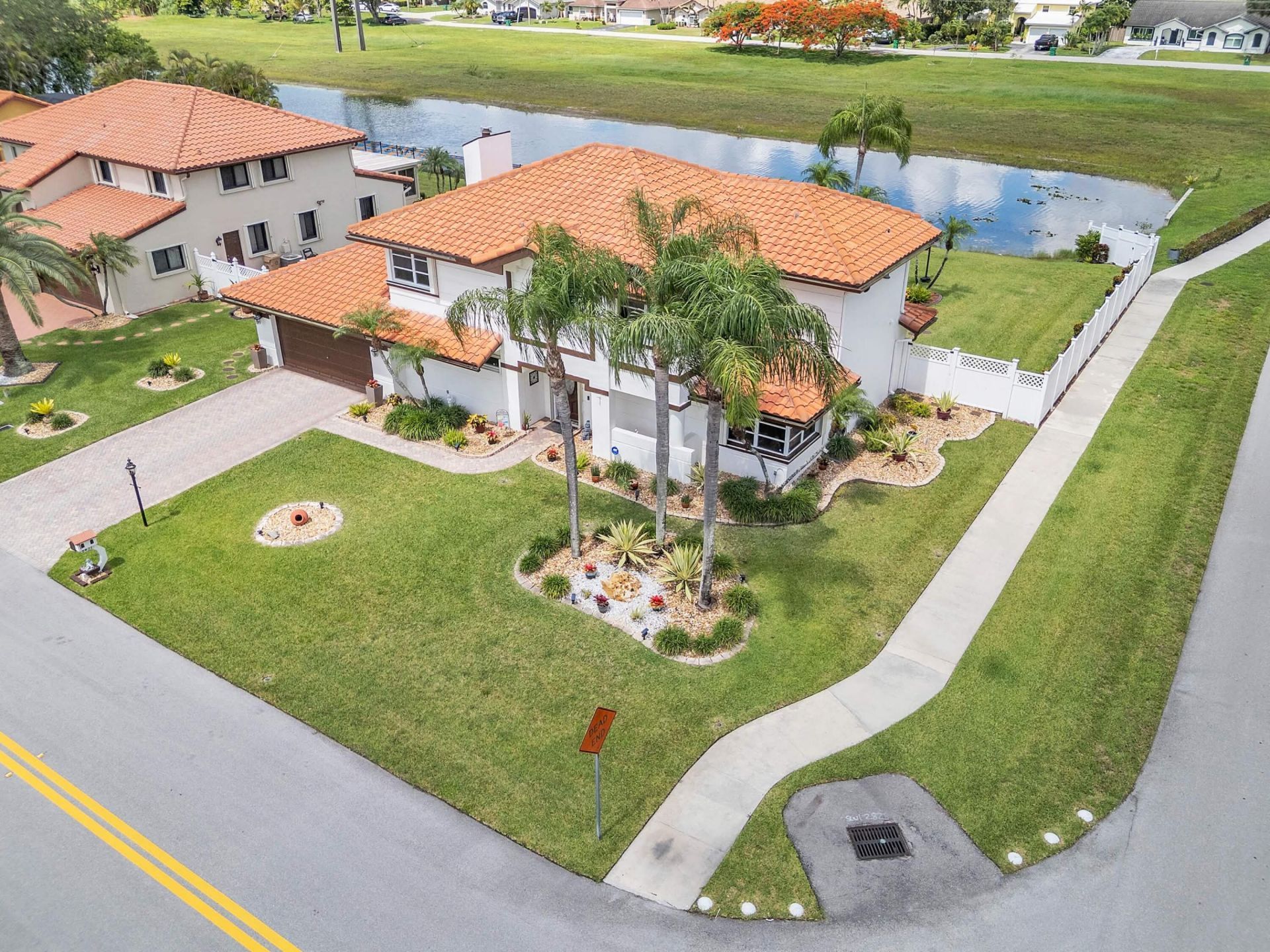 6431 Olde Moat Way, Davie, FL 33331 Photo