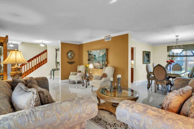 6431 Olde Moat Way, Davie, FL 33331 Photo