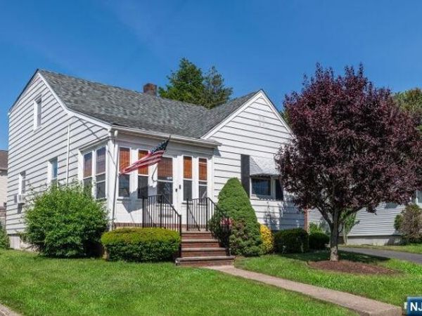 65 Harding Avenue, TOTOWA, NJ 07512