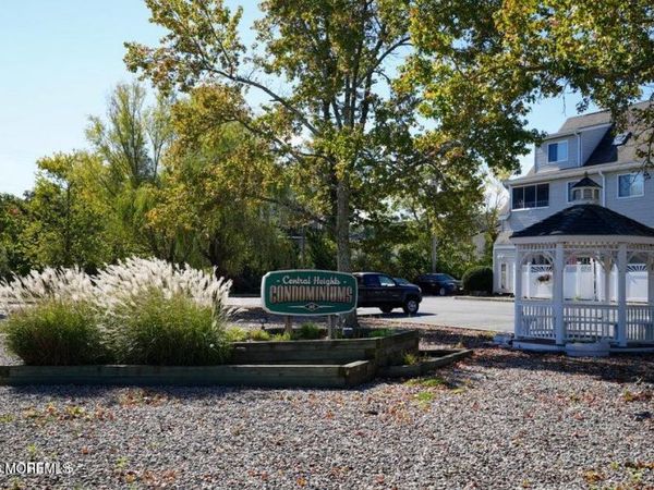 145 Central Avenue, Unit 12A, Island Heights, NJ 08732