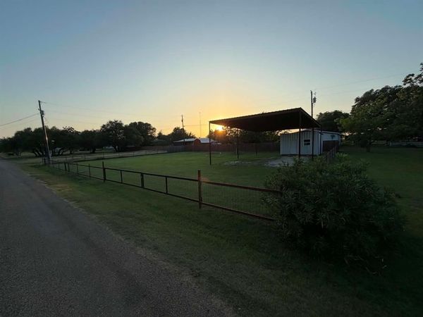 367 CR 1627, Clifton, TX 76634