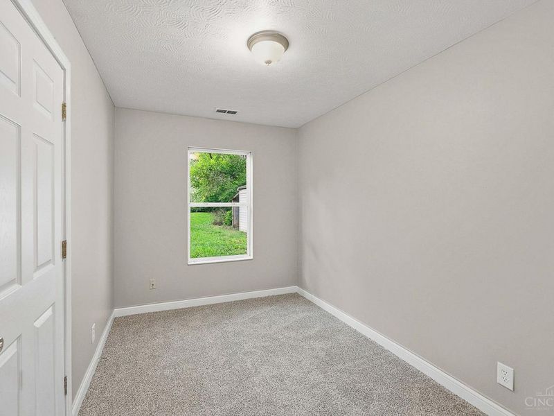 2903 Roslyn, Middletown, OH 45044 Photo 12