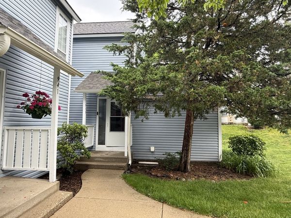 939 Chase Court, Gurnee, IL 60031