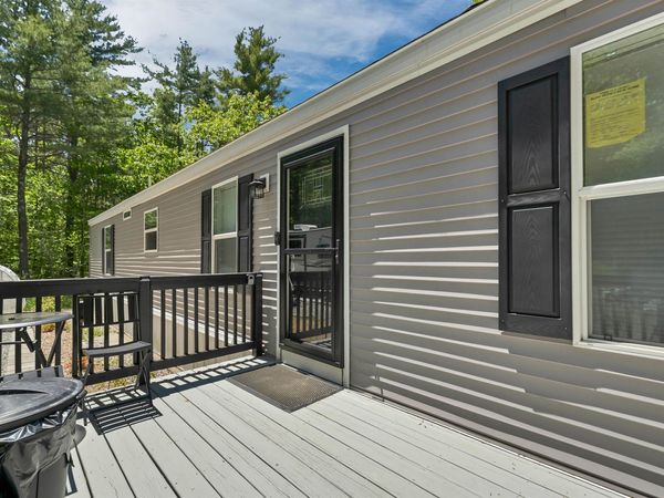 3 Oak Hill Road, Northfield, NH 03276