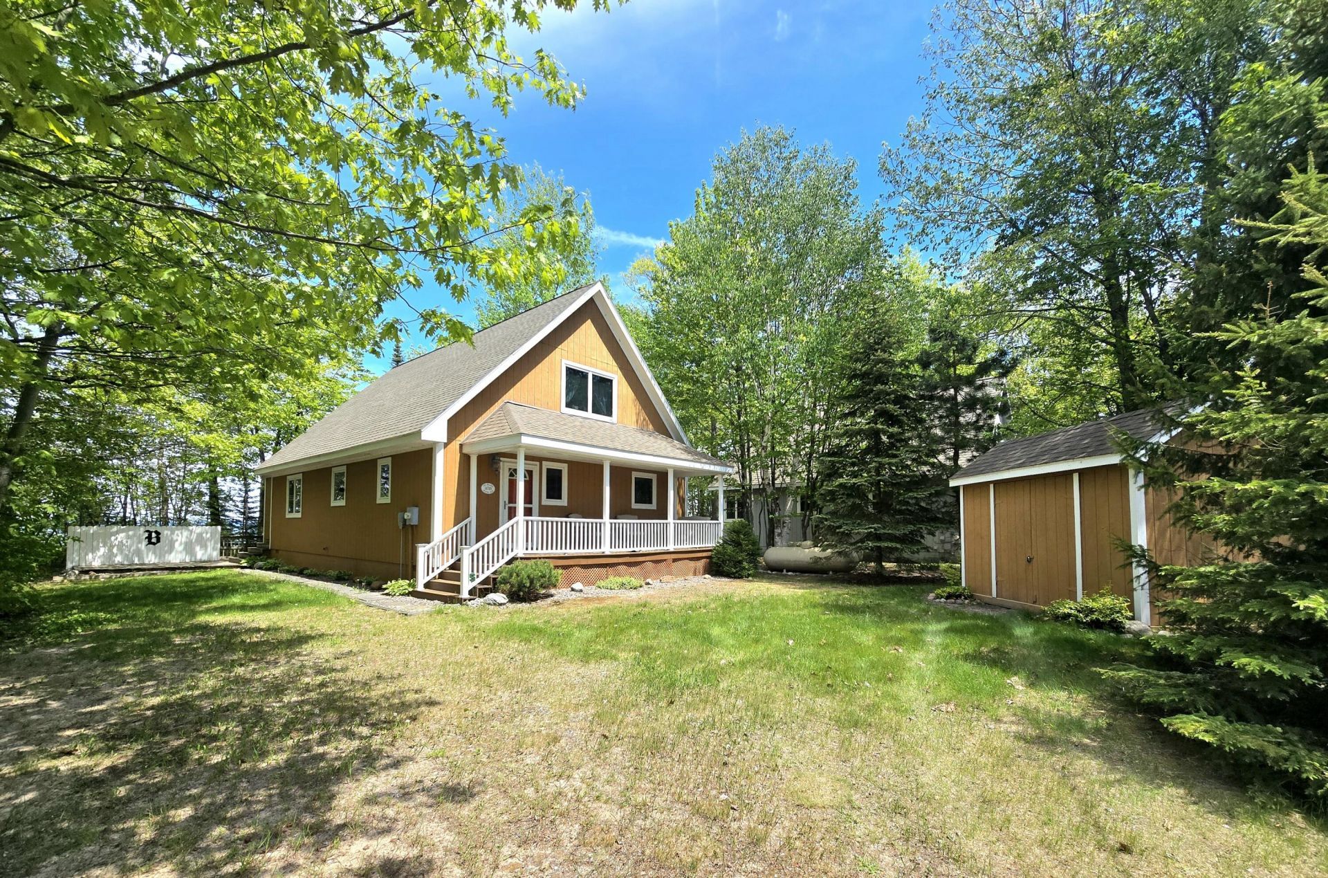 14748 W Weston Rd, Brimley/bay Mills, MI 49715 Main Photo