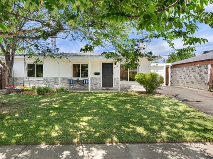 4914 Cabrillo Way, Sacramento, CA 95820 Photo