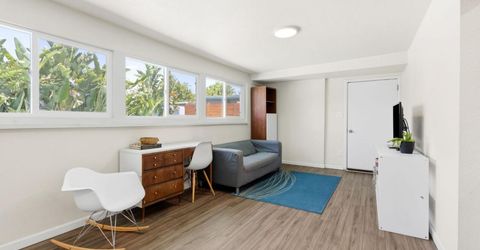 4914 Cabrillo Way, Sacramento, CA 95820 Photo